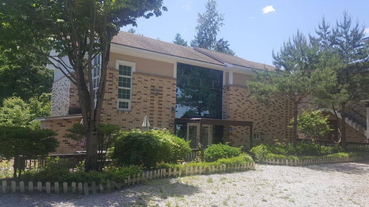 Shinevalley Pension & Hotel Pyeongchang Buitenkant foto