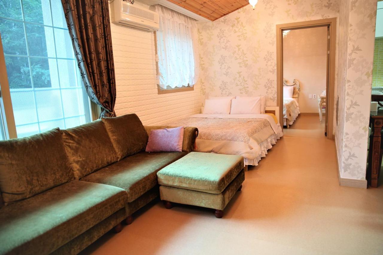 Shinevalley Pension & Hotel Pyeongchang Buitenkant foto