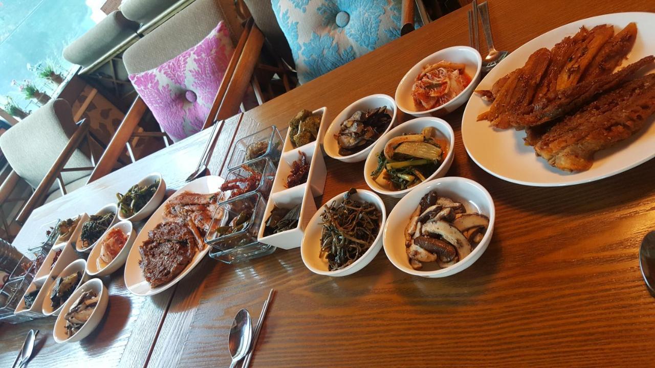 Shinevalley Pension & Hotel Pyeongchang Buitenkant foto
